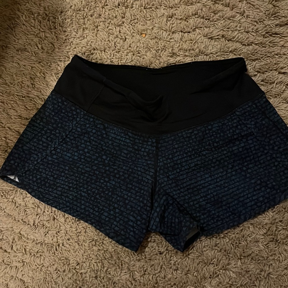 Speed up lululemon shorts, navy blue and black with pattern